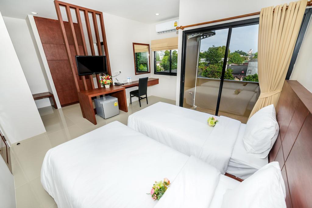 The Topaz Residence Phuket Town Phòng bức ảnh