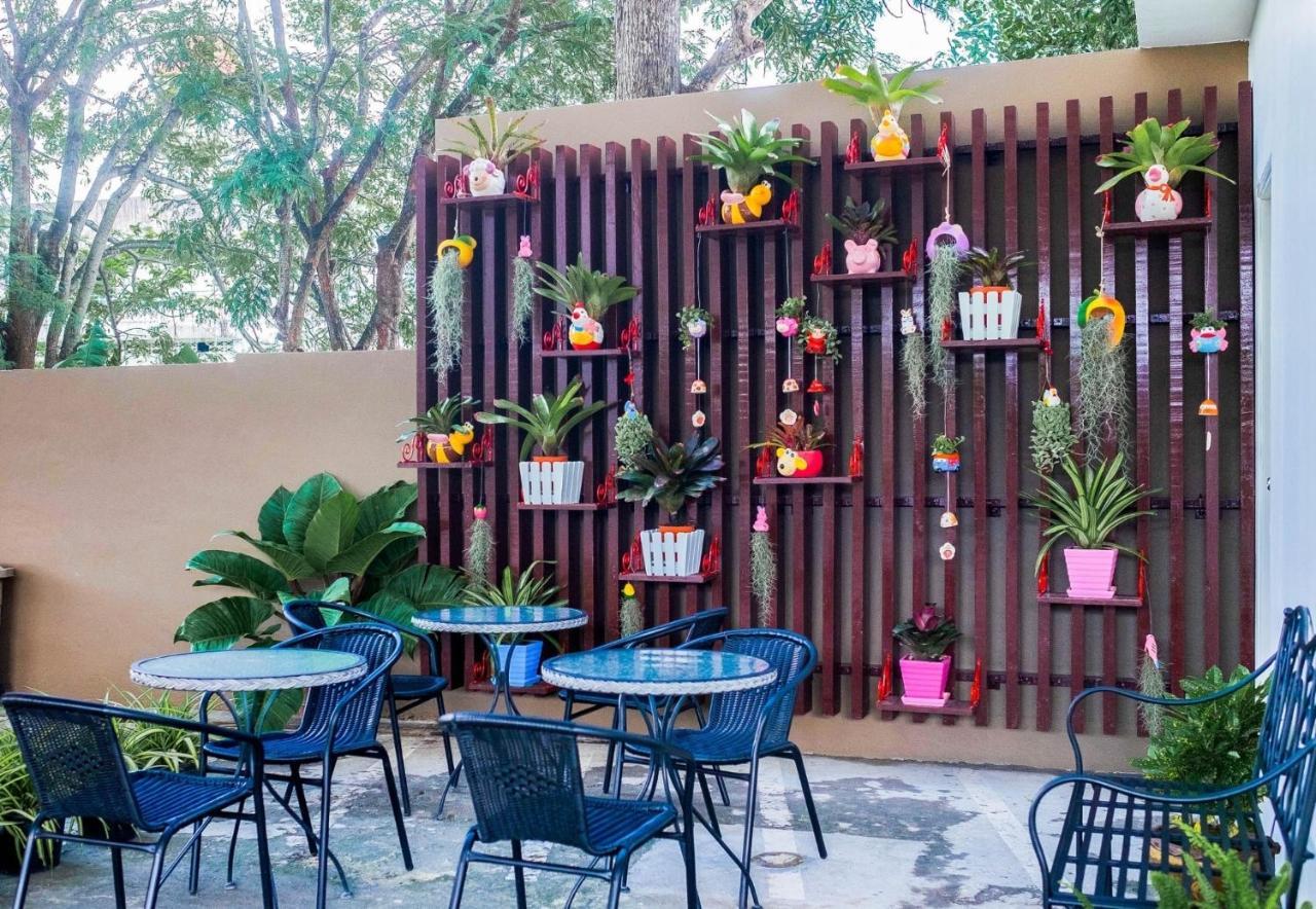 The Topaz Residence Phuket Town Ngoại thất bức ảnh