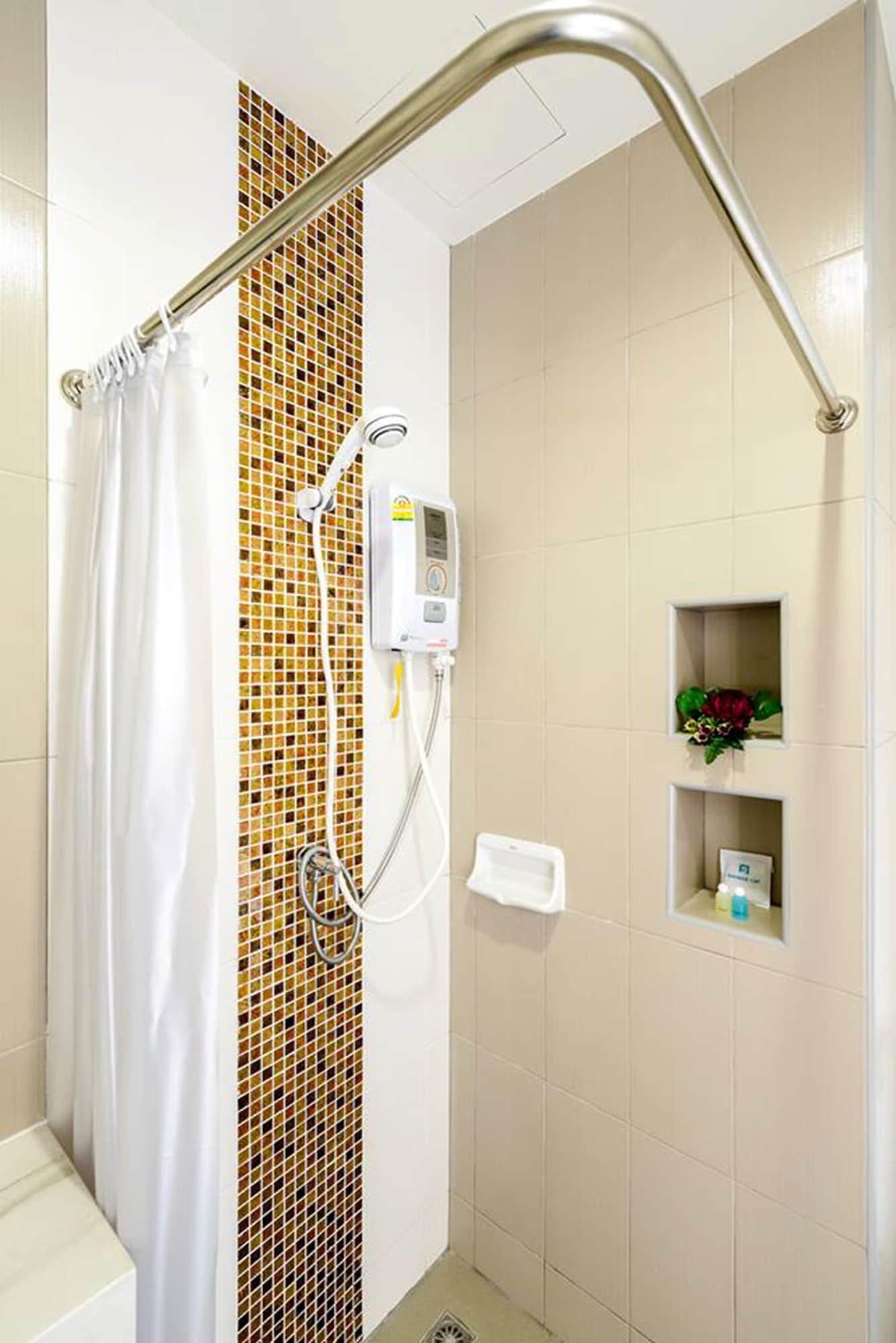 The Topaz Residence Phuket Town Ngoại thất bức ảnh