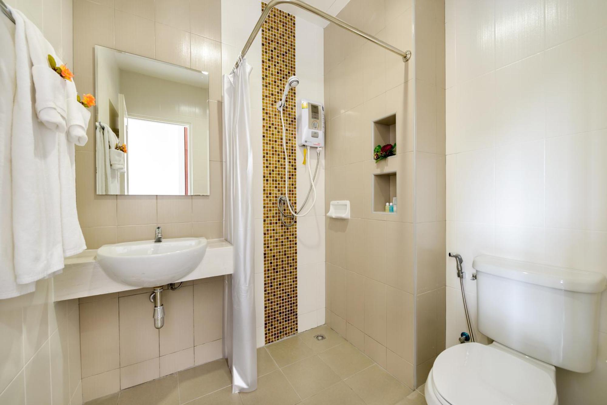 The Topaz Residence Phuket Town Ngoại thất bức ảnh